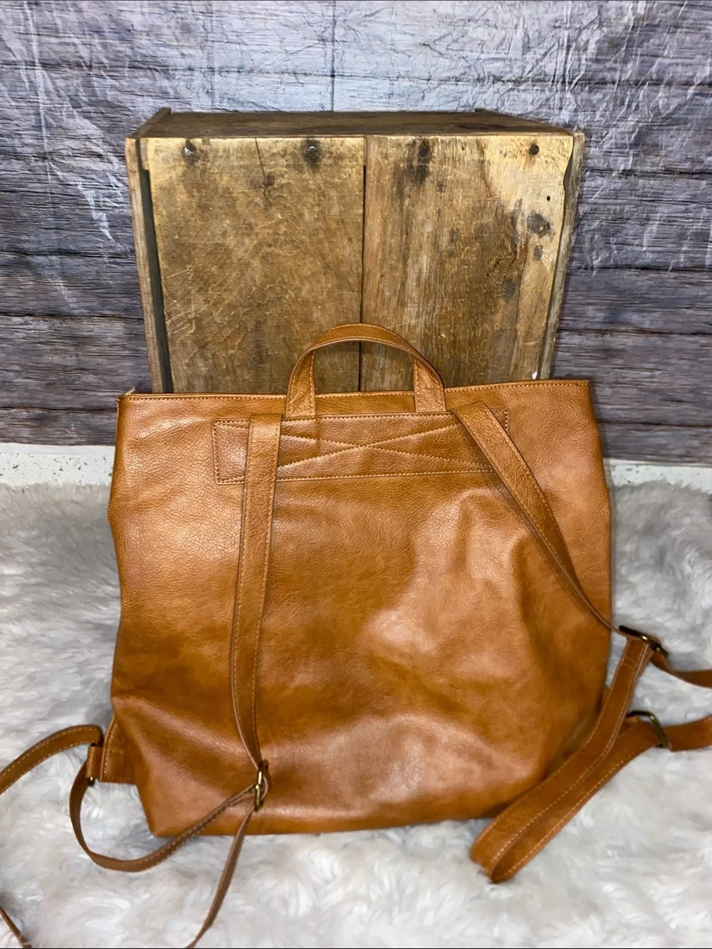 Sold* Thirty One High Street Caramel Distressed Pebble Backpack Purse